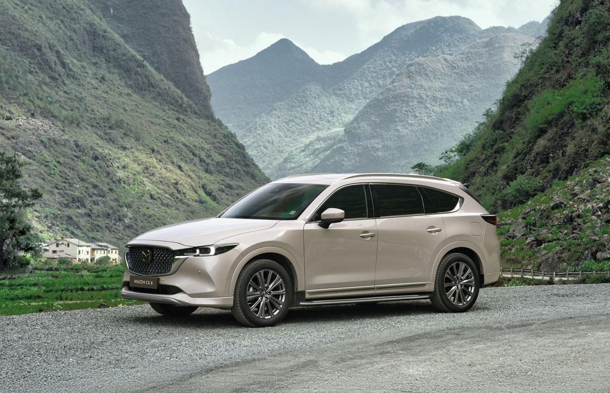 hinh-2-mazda-cx-8-mau-suv-7-cho-cao-cap-lua-chon-ly-tuong-cho-hanh-trinh-he-2